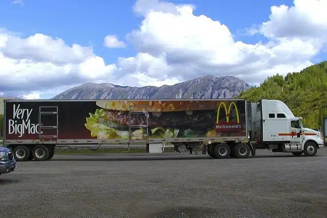 truck, vehicle, trailer, long, transportation, freight, cargo, transport, trucking, shipment, logistics, truck, truck, truck, trailer, trailer, trailer, trailer, trailer, shipment, logistics, logistics, logistics